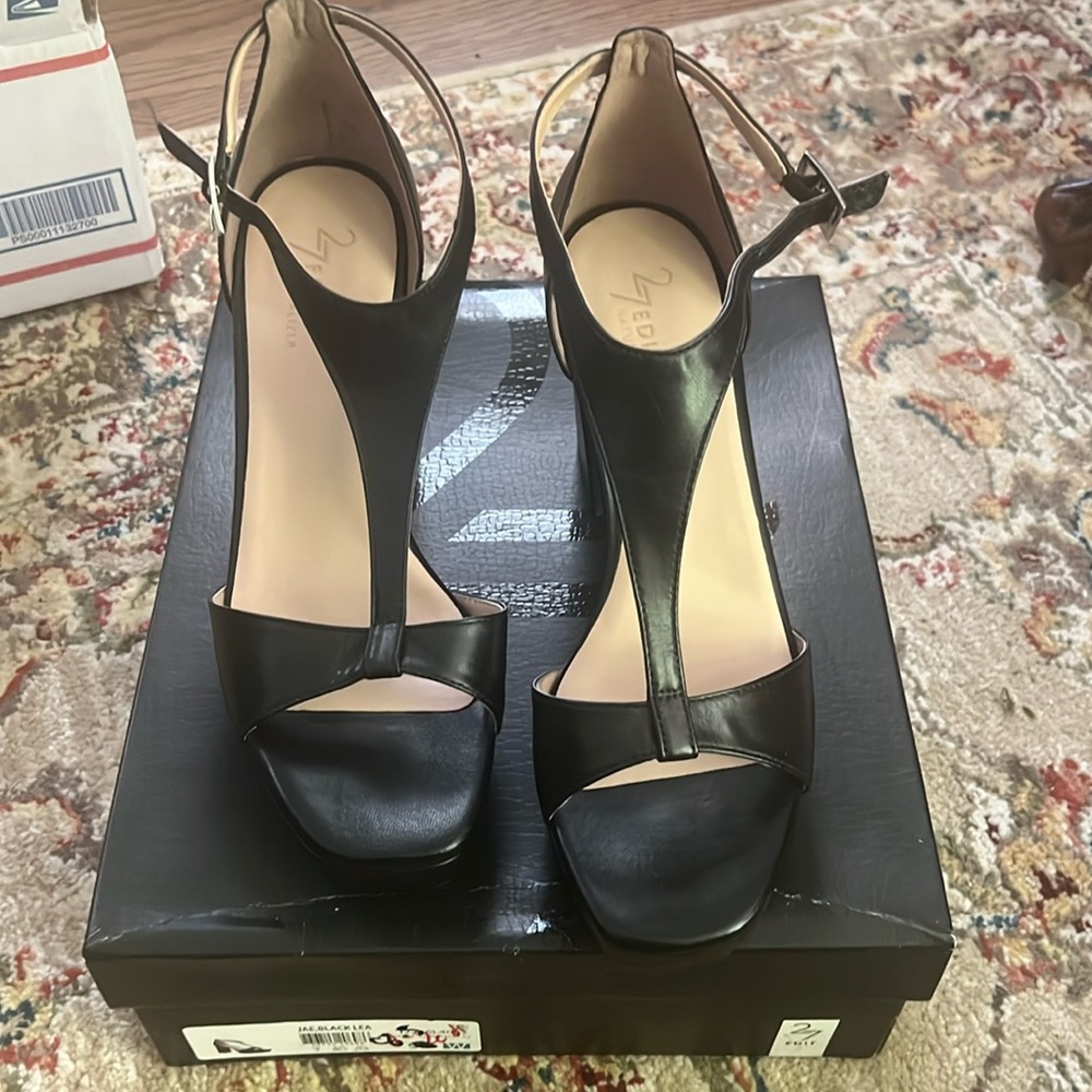 27 EDIT Naturalizer Jae Leather T-Strap Platform Dress Sandals (Wide)-new